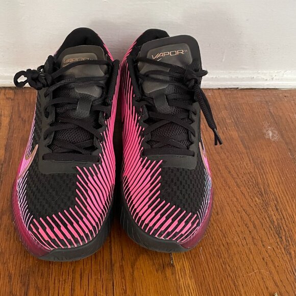Nike Air Zoom Vapor 11 Fireberry Sneakers Womens Size 8.5 - Picture 2 of 6